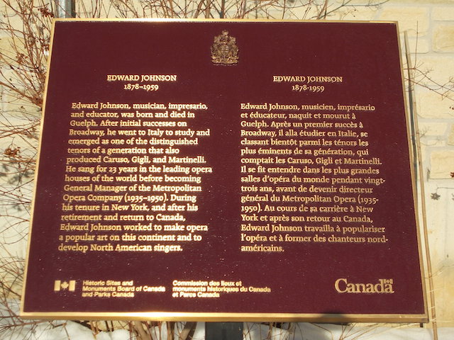 Plaque Photo